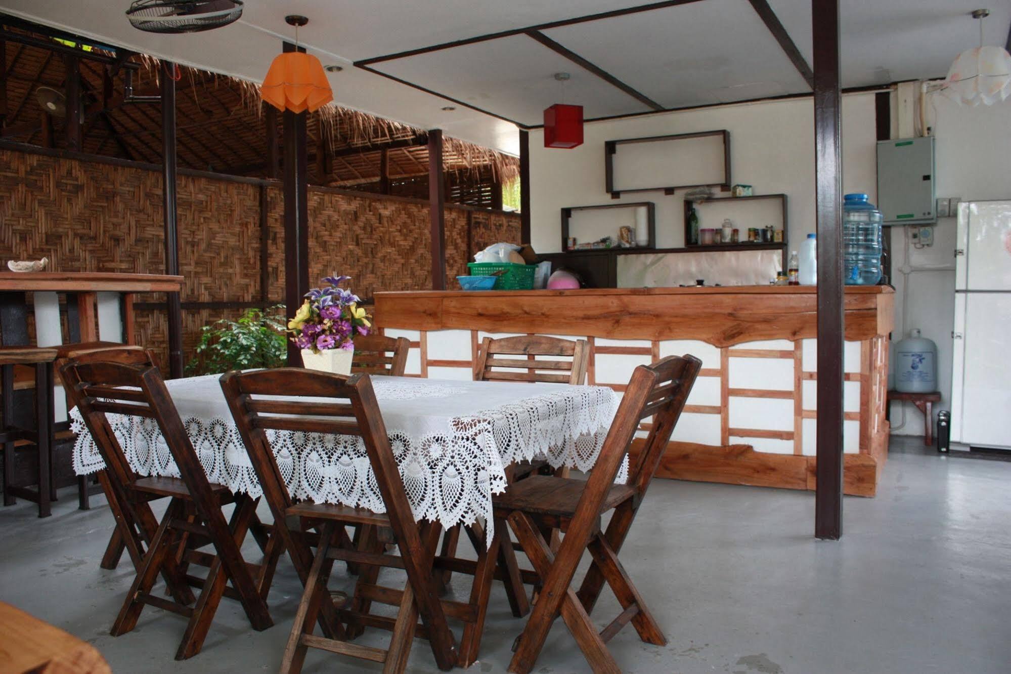 Lantern Inn เกาะหลีเป๊ะ ภายนอก รูปภาพ